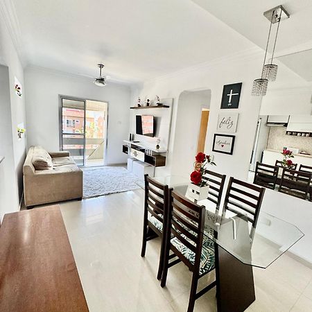 Apartamento bem localizado a 450 metros da praia . Guarujá Exterior foto