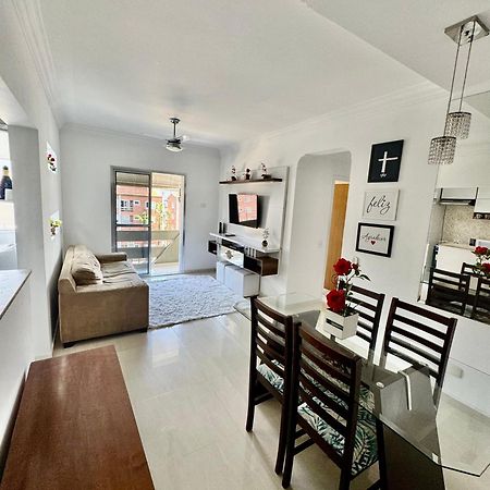 Apartamento bem localizado a 450 metros da praia . Guarujá Exterior foto