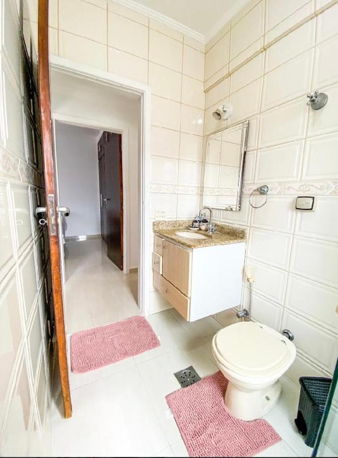 Apartamento bem localizado a 450 metros da praia . Guarujá Exterior foto
