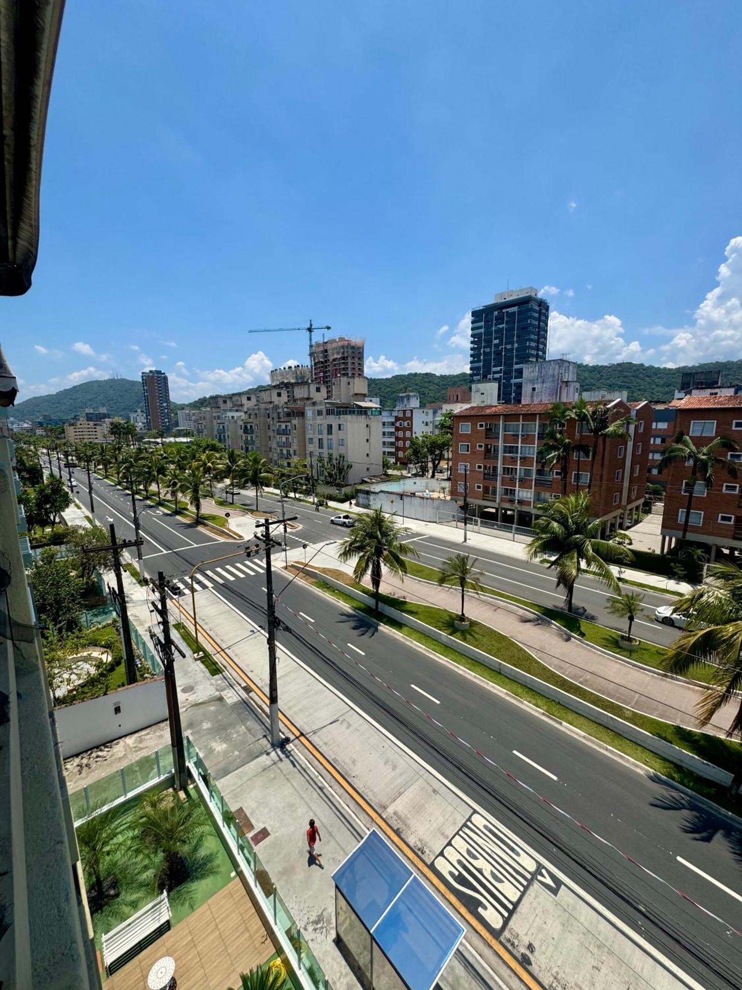 Apartamento bem localizado a 450 metros da praia . Guarujá Exterior foto